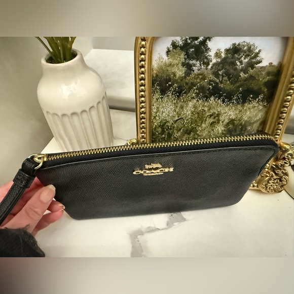 Coach Black Pebbled Leather Wristlet - Picture 5 of 7
